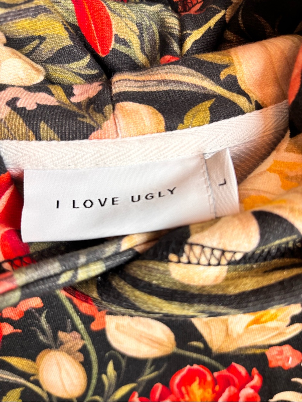 Men’s Print Black DESIGNER HOODIE with Red & Cream Blooms. Made in Auckland - Picture 6 of 8